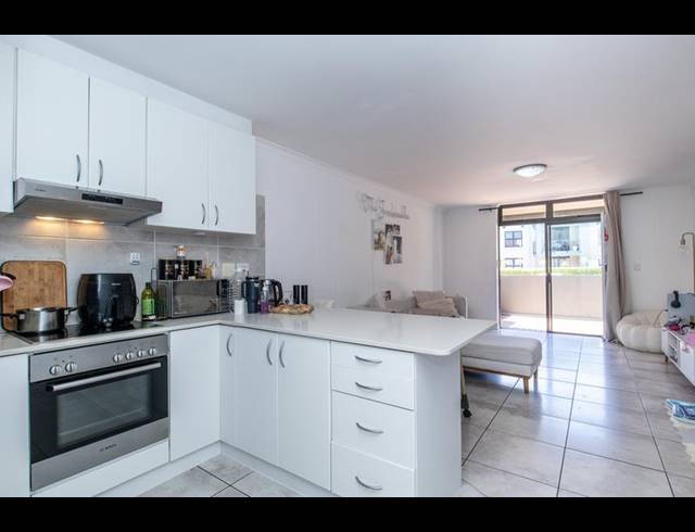 2 BEDROOM APARTMENT FOR SALE IN PLUMSTEAD